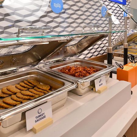 Holiday Inn Express & Suites Terrace By Ihg Εξωτερικό φωτογραφία